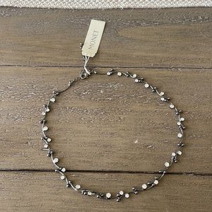 Vintage MONET necklace with expansion chain.